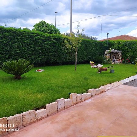 B & B Villa Lucia Ночи Экстерьер фото